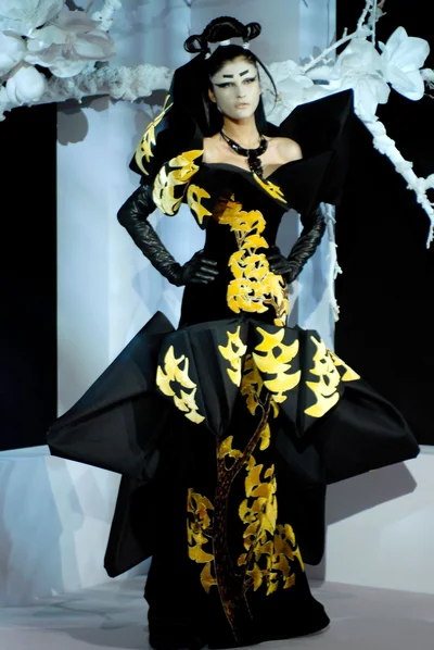 Look 33